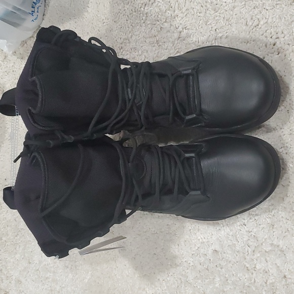 Nike Other - 🔥Host Pick🔥 NWT Nike SFB Field 8" Tactical Boots, Men 6.5 / Women  8